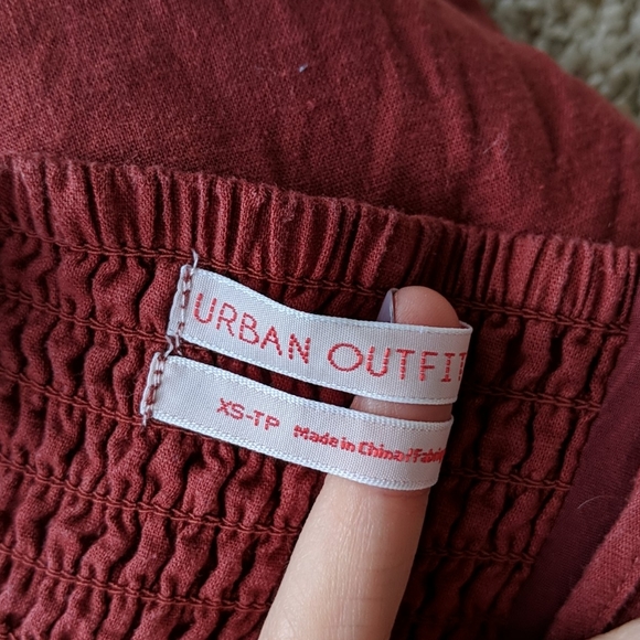 UO Amber Linen Buttondown Sundress - Picture 9 of 10